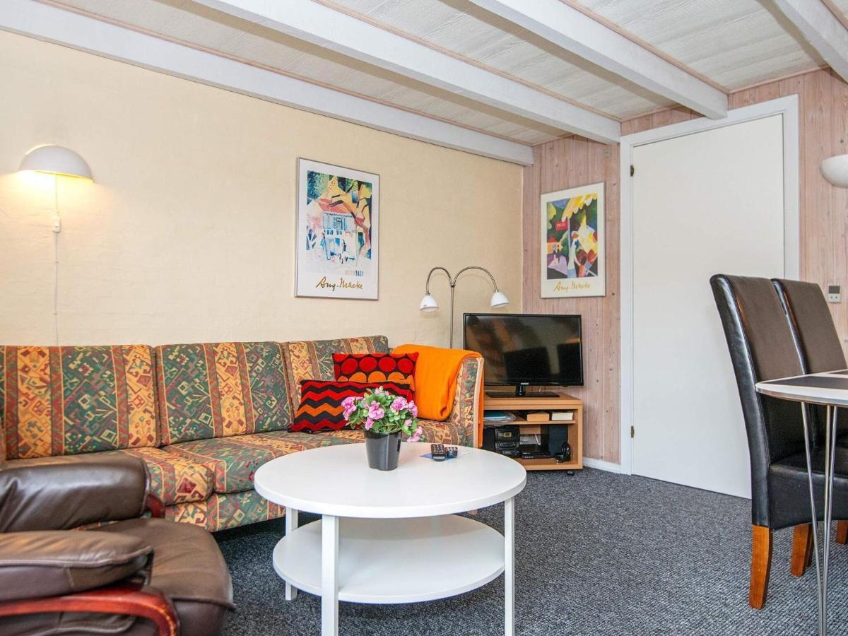 6 Person Holiday Home On A Holiday Park In Hemmet 외부 사진